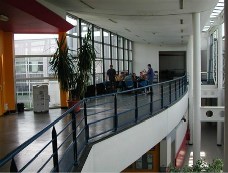 里尔电信学院