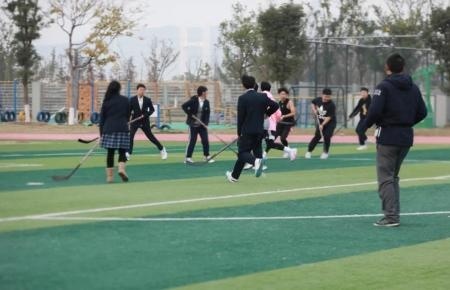 湖州帕丁顿普高部曲棍球比赛.jpg
