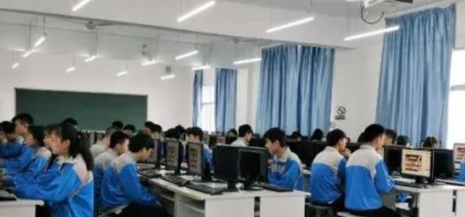 2023年施秉县中等职业技术学校招生录取分数线