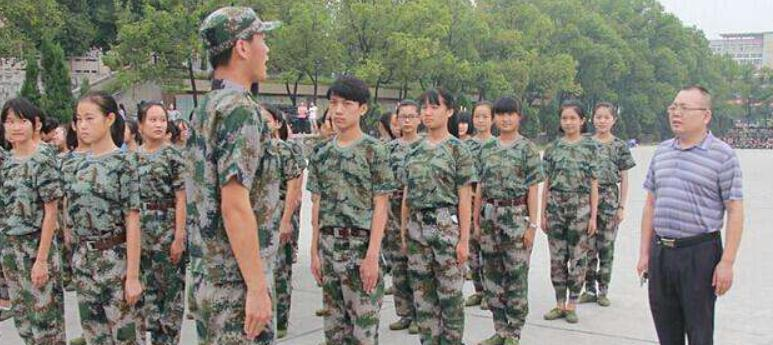 娄底幼儿师范学校