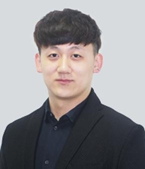 李哲雨