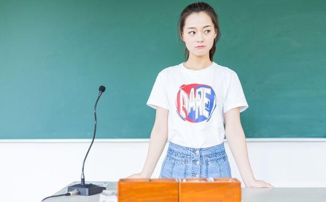 自我介绍时要注意什么问题