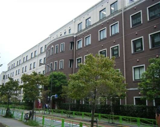 东京成德大学