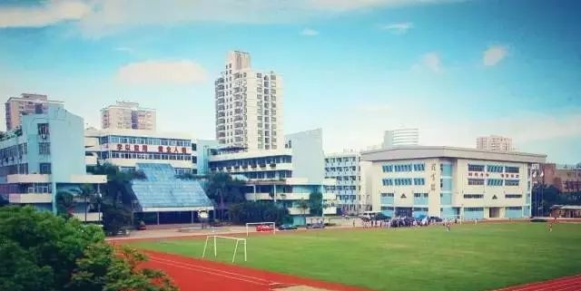 内江市职业中学2022年学费、收费多少