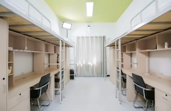 北京四中国际课程佳莲校区