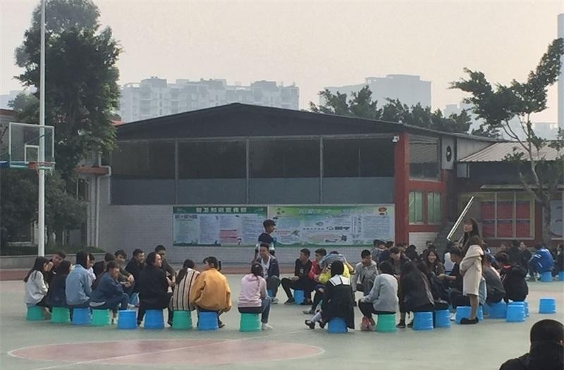 乐山欣欣艺术职业学校