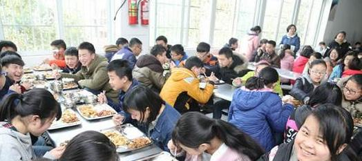 绵阳机电工程学校宿舍条件