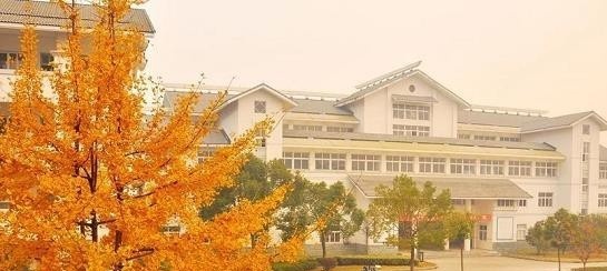 慈溪周巷職業(yè)高級(jí)中學(xué)2020年招生辦