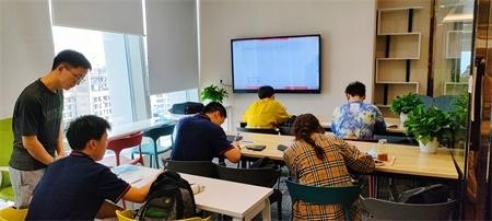 加拿大伦敦国际学院