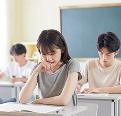 班级人数