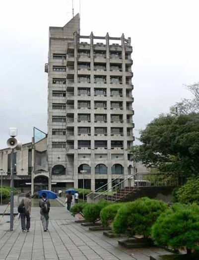 金泽工业大学