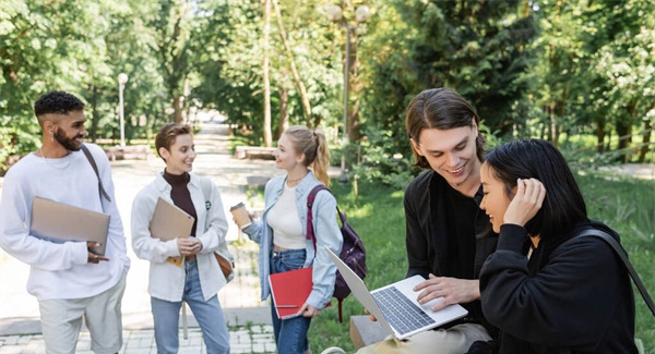 四川省体育运动学校