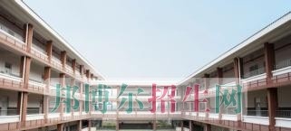 四川省旅游学校