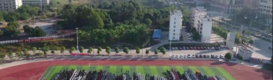 灵山职业技术学校
