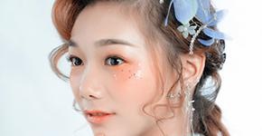 鲜花新娘妆