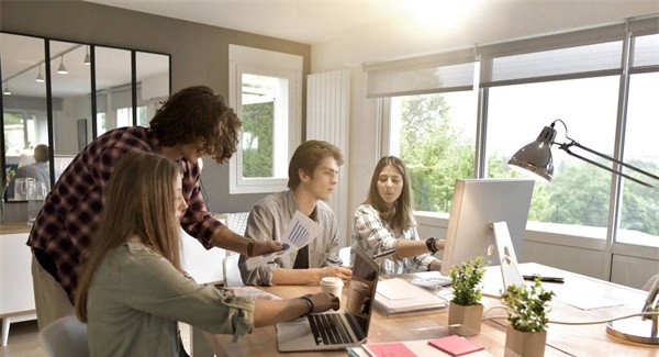 成都翰林职业技术学校