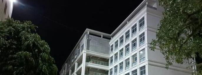 澄迈中学