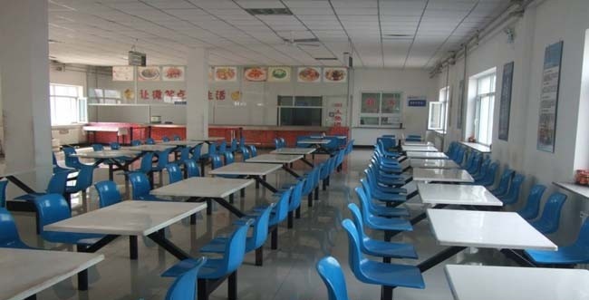 岳池县白庙职业中学食堂