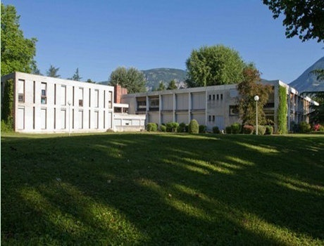 格勒诺布尔政治学院