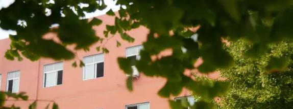 北京新府学外国语学校初中部