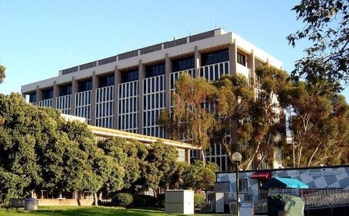 加州大学圣塔芭芭拉分校
