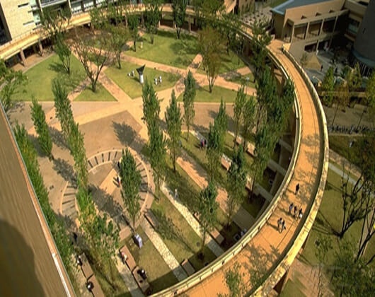 东京外国语大学
