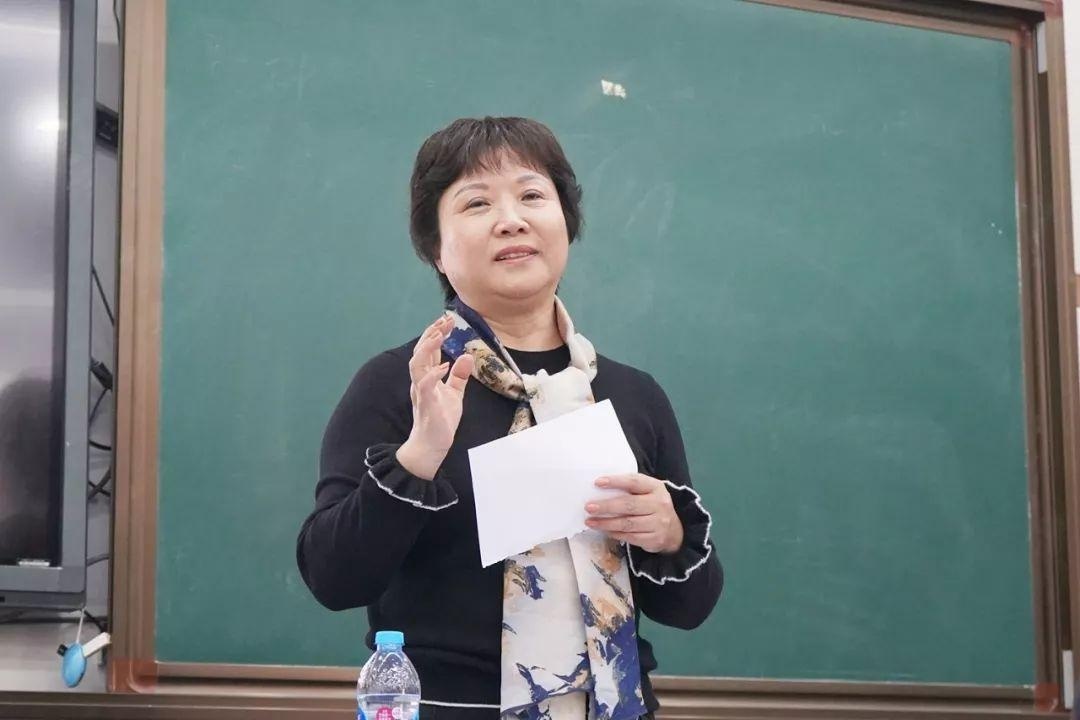 林玉芳老师.jpg