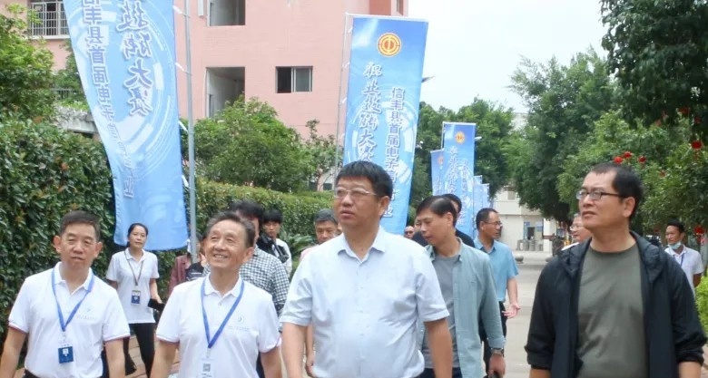 信丰中等专业学校2021年招生录取分数线