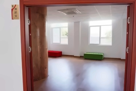 上海铭远高级中学新学生宿舍环境