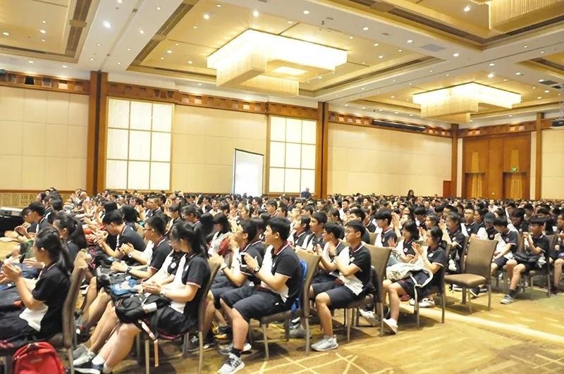 开学典礼.jpg