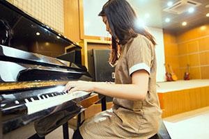 深圳奥斯翰外语学校音乐厅