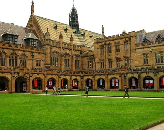 悉尼大学