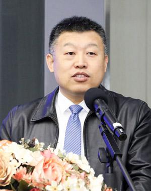 王刚