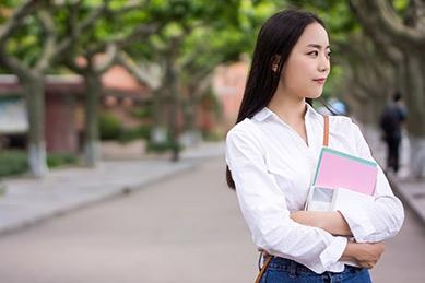 大专毕业生(包括函授/自考大专)