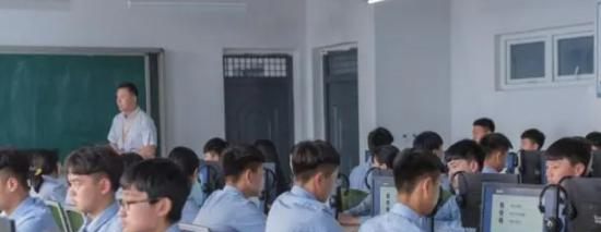 六合高级职业中学怎么样、好不好