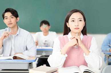 针对雅思听说读写各项考察题型及知识点进行精讲精练