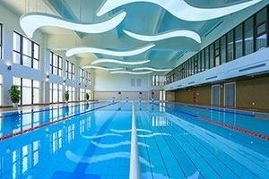 上海新纪元双语学校室内游泳池