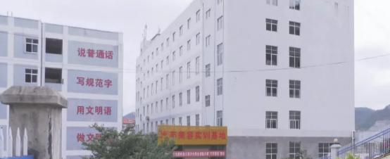 安龙县职业技术学校2022年学费、收费多少