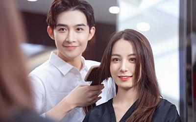  自己填写 单调容提升到30%的能力，成为高素质初级烫染师