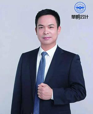 李非凡