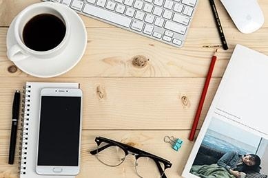 有专业的技术讲师授课教学，商业项目真实实操演练