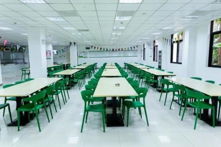 美华学校餐厅.jpg