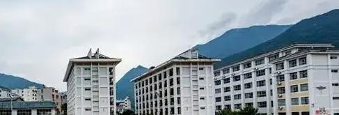 兴山职业教育中心