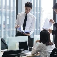 在职人员