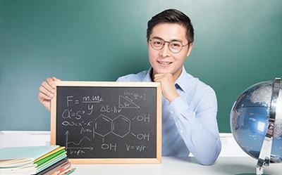 三师授课模式，全程跟踪学习