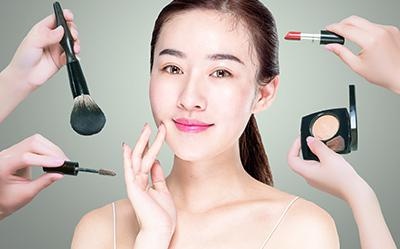 热爱化妆行业的学员