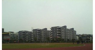 四川省宜宾市商业职业中等专业学校2021年学费、收费多少