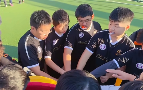 北京佳莲学校曲棍球比赛