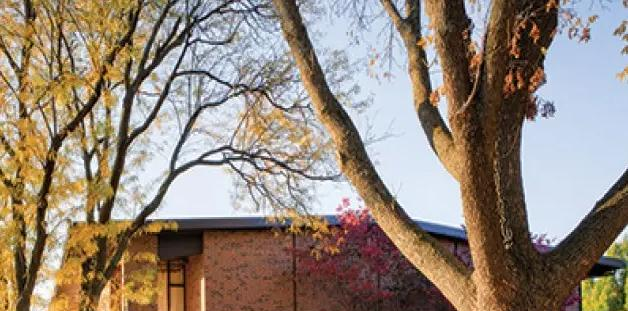 美国巴斯图高中2023年学费标准