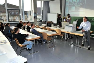 阿尔布施塔特-锡格马林根应用技术大学